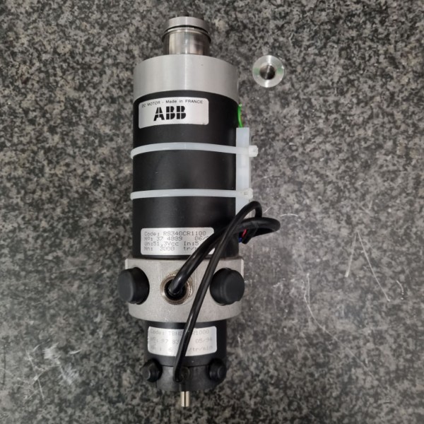 ABB Y- DC Motor m. Tacho RS340CR1100 (000000-0141-678)